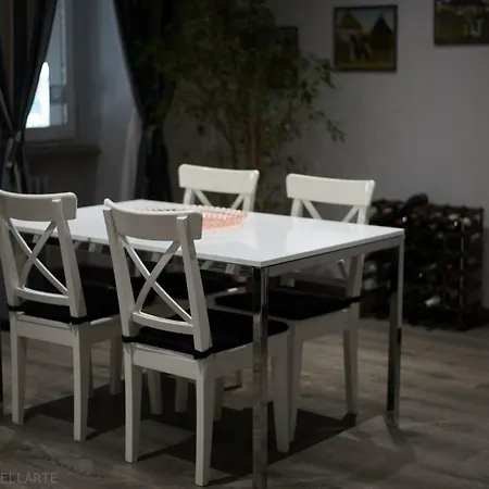 Casa Floriana Castello アパート